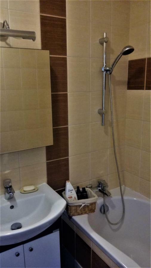 Sympatyczny Apartament Apartment Gdansk Bagian luar foto